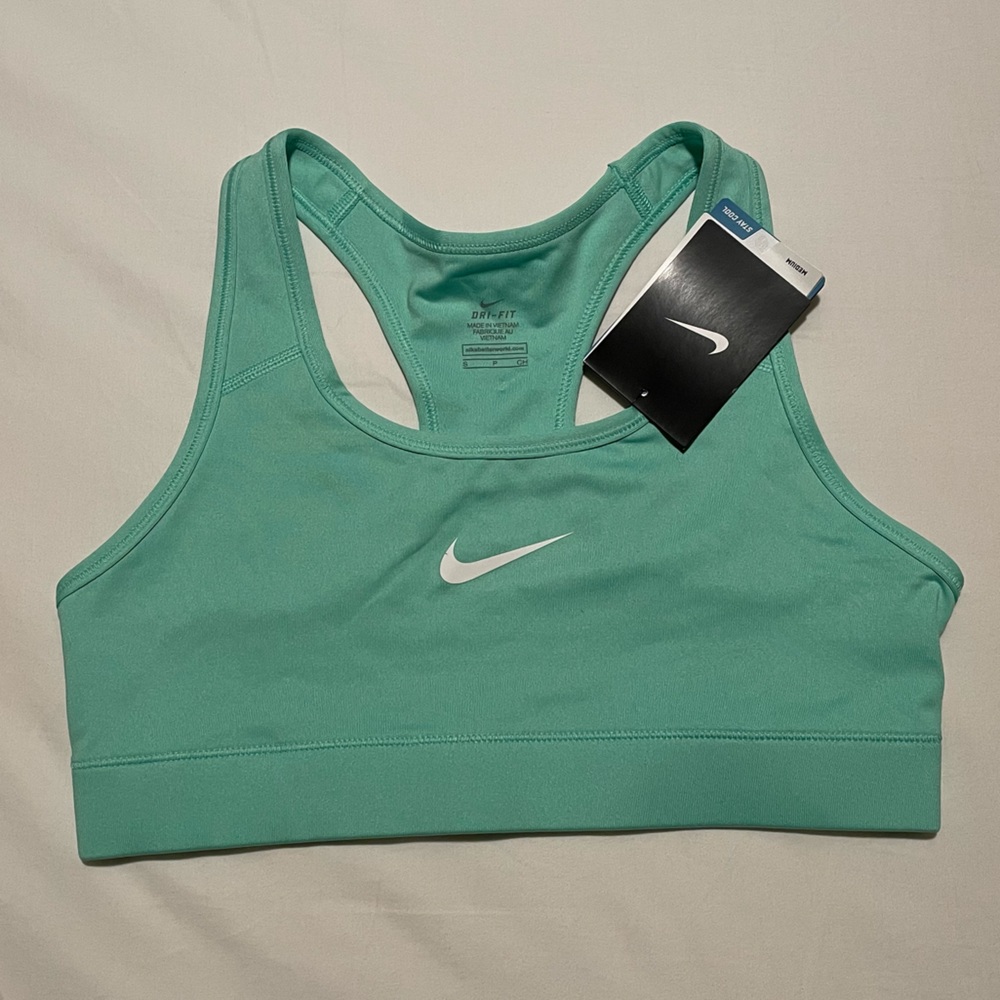 NWT Nike Mint Green Dri-fit Sports Bra Sz Small/ Medium Support